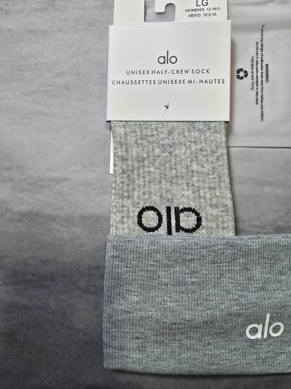 NWT Aesthetic Gray Gym Headband & Gray Sport Socks Set Bundle Pilates Yoga